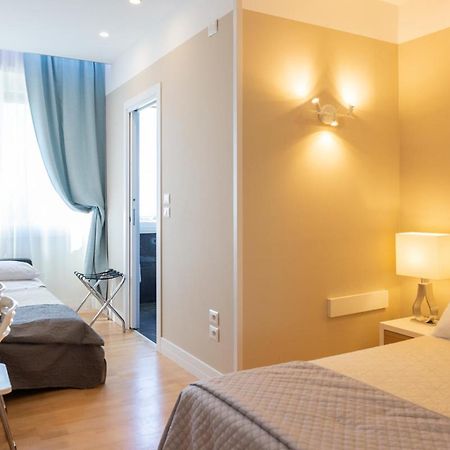 Pescara Centro Luxury Suite II Deluxe Rooms Exterior photo