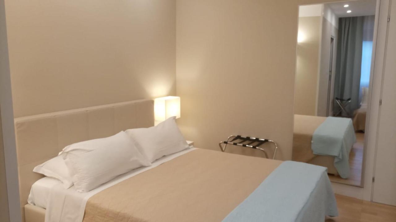 Pescara Centro Luxury Suite II Deluxe Rooms Exterior photo