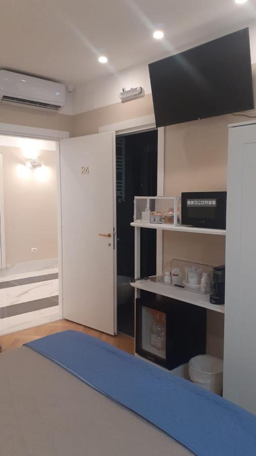 Pescara Centro Luxury Suite II Deluxe Rooms Exterior photo