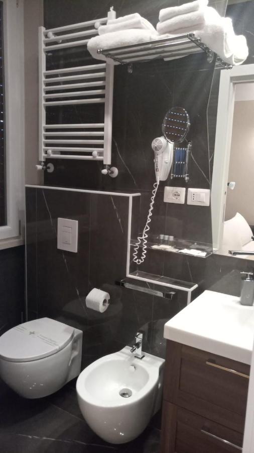 Pescara Centro Luxury Suite II Deluxe Rooms Exterior photo