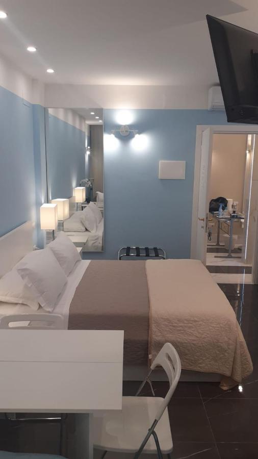 Pescara Centro Luxury Suite II Deluxe Rooms Exterior photo