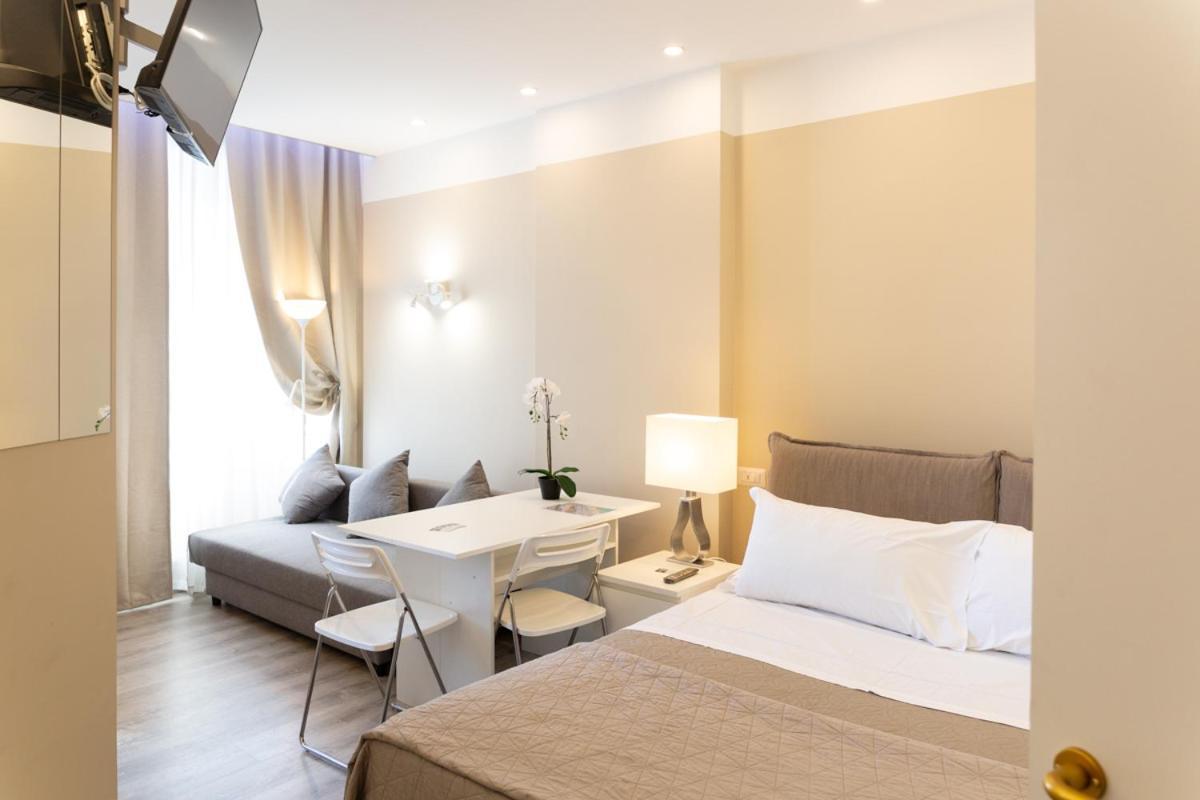 Pescara Centro Luxury Suite II Deluxe Rooms Exterior photo