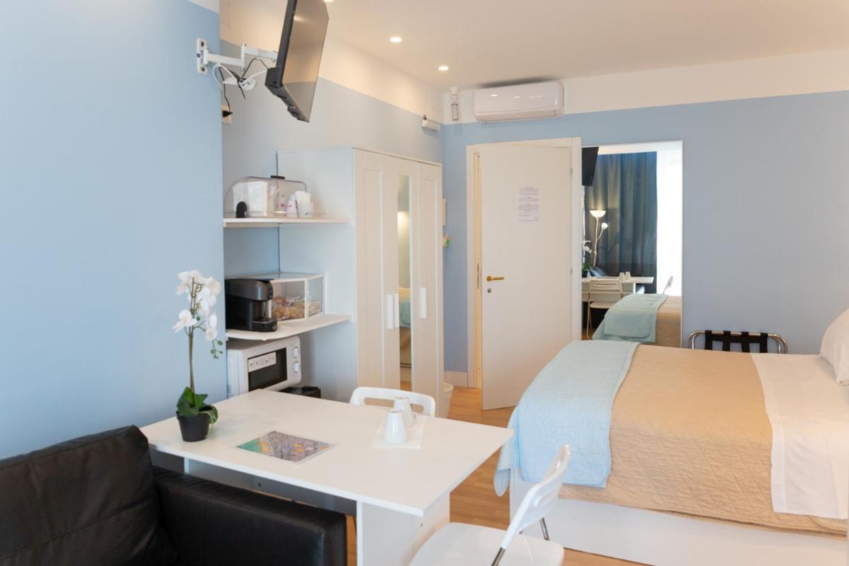 Pescara Centro Luxury Suite II Deluxe Rooms Exterior photo