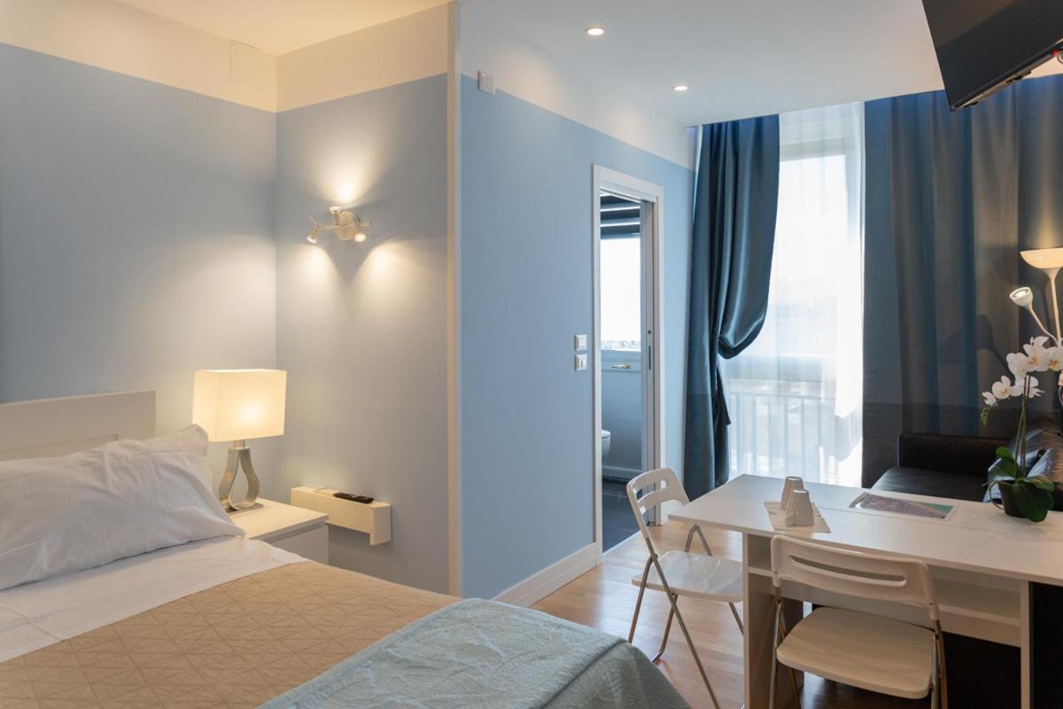 Pescara Centro Luxury Suite II Deluxe Rooms Exterior photo